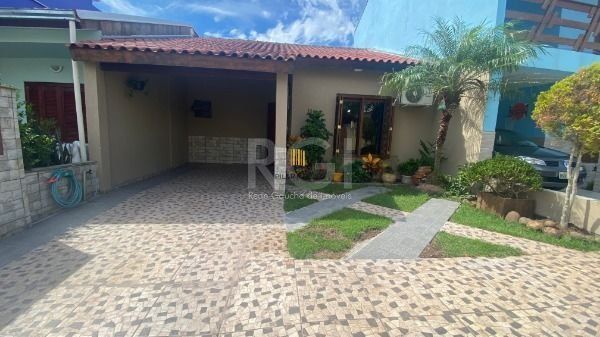 Casa Condominio para Venda - 90m², 2 dormitórios, 3 vagas - Guarujá