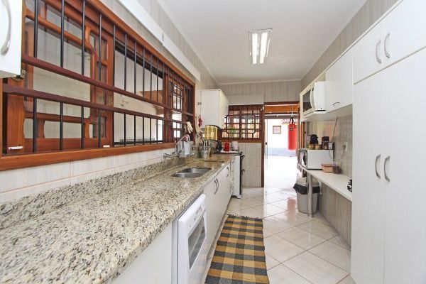 Casa para Venda - 360m², 3 dormitórios, sendo 1 suites, 4 vagas - Portal do Guar