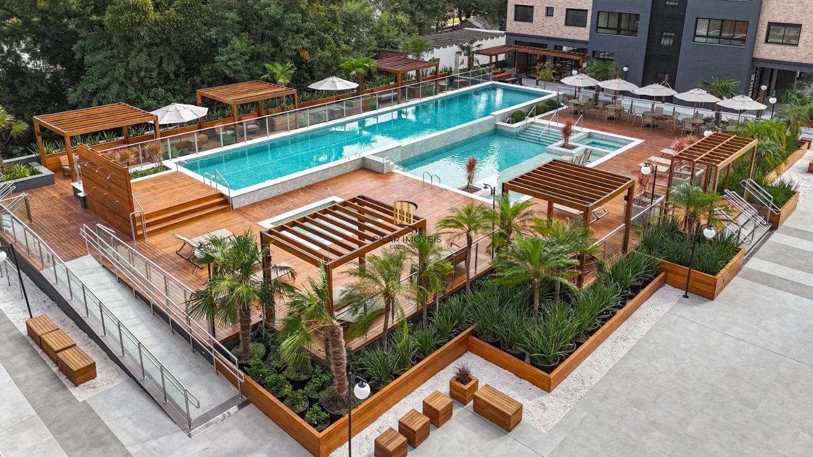 Garden Home Resort- Apartamento na Tristeza, com 2 dormitórios, 1 suíte, 1 vaga