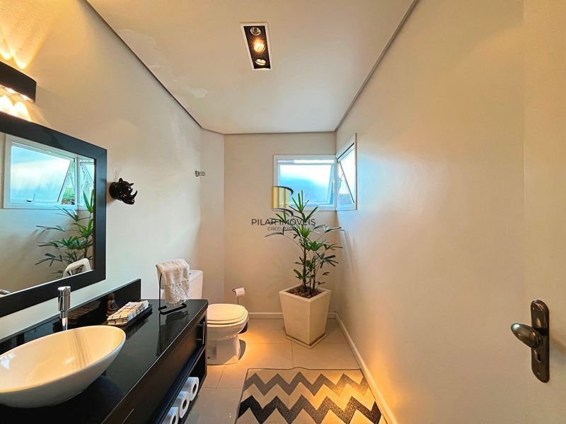 **Residência á venda no Condomínio Mountain ville  RS**