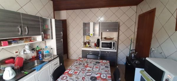 Casa para Venda - 120m², 2 dormitórios, sendo 1 suites, 6 vagas - Vila Nova