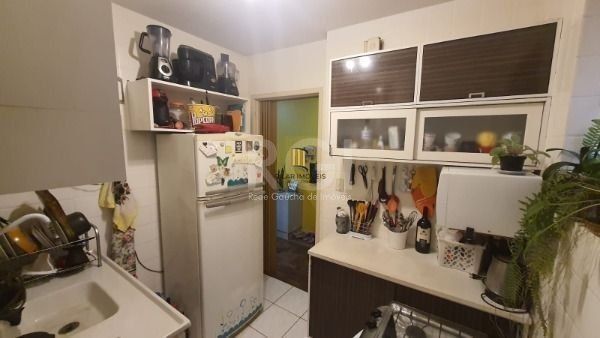 Apartamento para Venda - 80m², 3 dormitórios, Cristal
