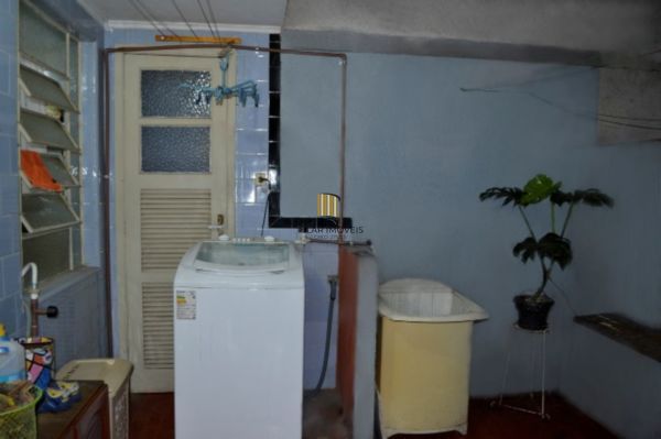 Apartamento em Porto Alegre, no bairro Cidade Baixa, com 2 dormitório(s), e 2 ba