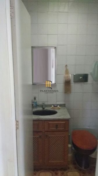 Casa para Venda - 220m², 3 dormitórios, 3 vagas - Santa Tereza