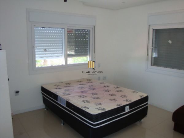 Casa para Venda - 353m², 3 dormitórios, sendo 1 suites, 3 vagas - Guarujá