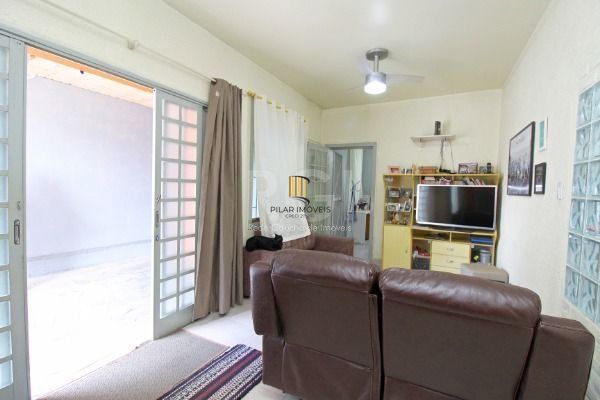 Casa para Venda - 429m², 5 dormitórios, sendo 1 suites, 3 vagas - Ipanema