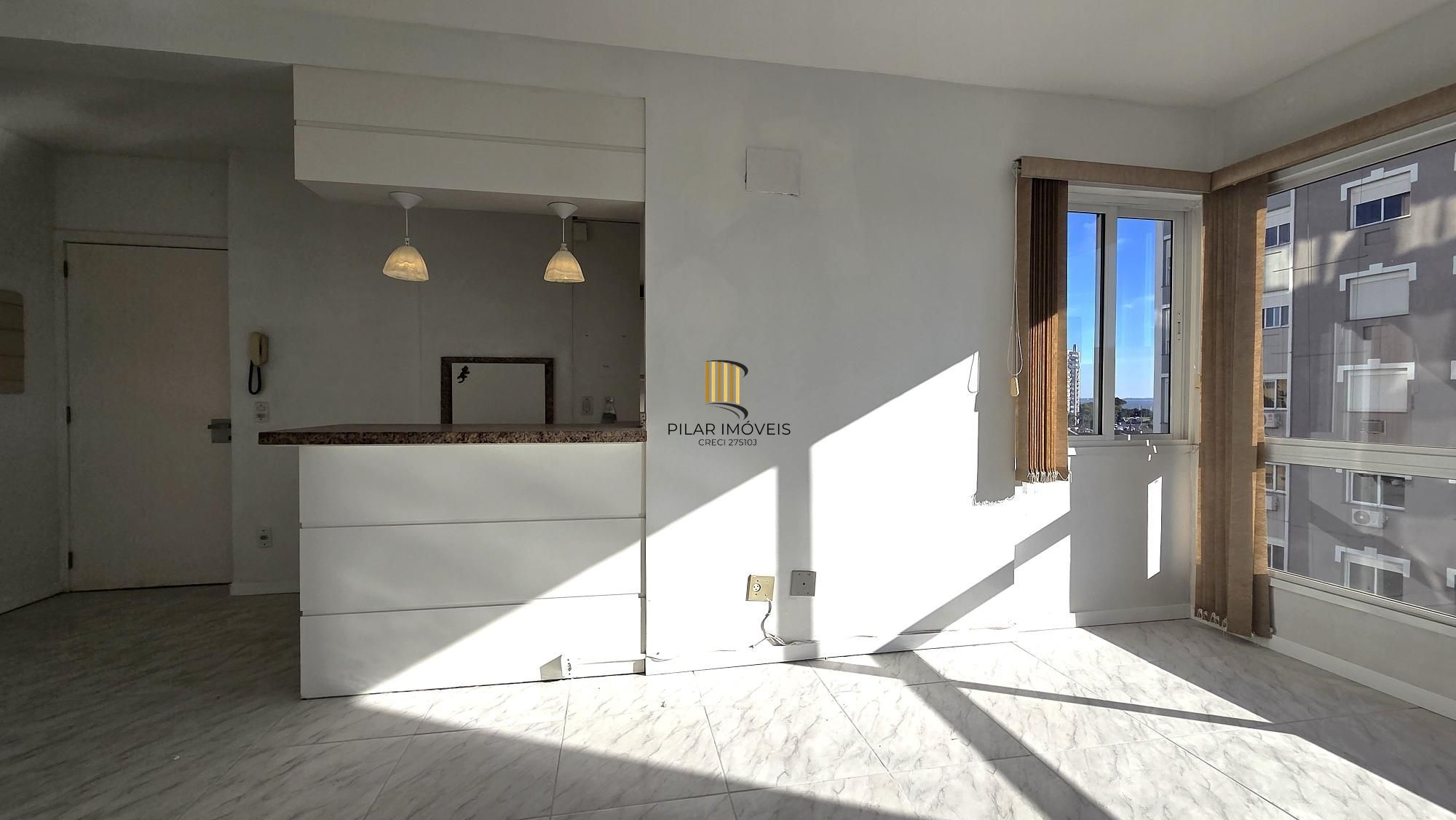 Apartamento de 75,9 m² com 3 dormitórios, 1 suíte e 2 vagas de garagem, próximo ao Barra Shopping Sul.