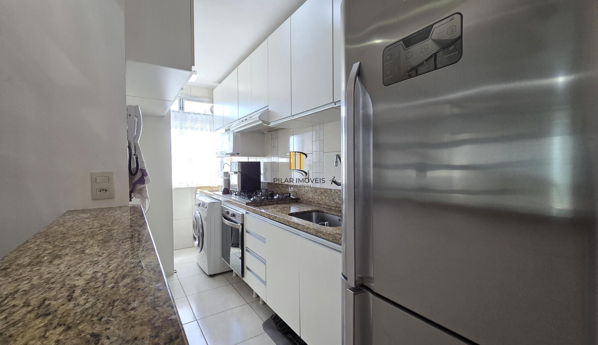 Cobertura duplex com 2 dormitórios e 1 vaga de garagem no bairro Menino Deus – 108,7 m² privativos