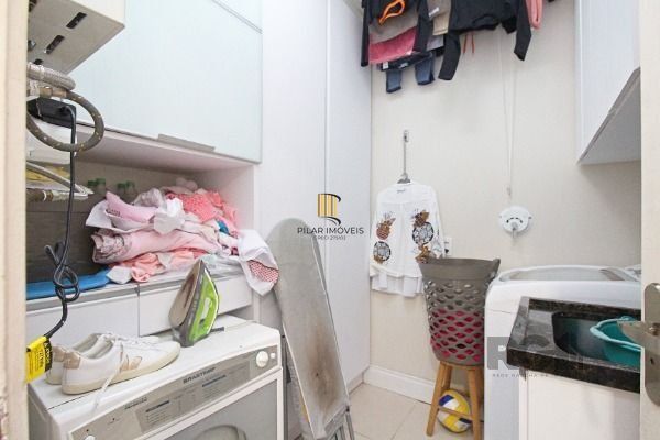 Casa Condominio em Porto Alegre, no bairro Sétimo Céu, com 4 dormitório(s), e 4 