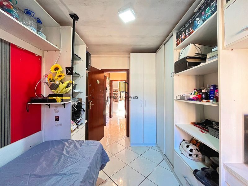 Residência com 2 dormitórios no  Residencial Jardins do Prado.