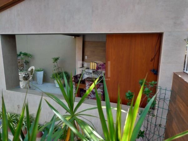 Casa para Venda - 231.52m², 3 dormitórios, sendo 1 suites, 2 vagas - Imperial Pa