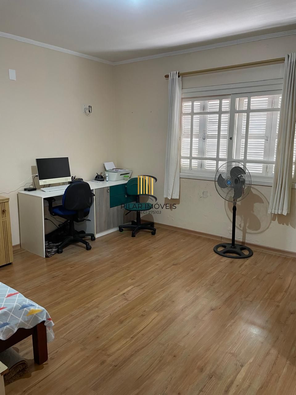 Residência com 4 Dormitório(s) Bairro Vila Nova