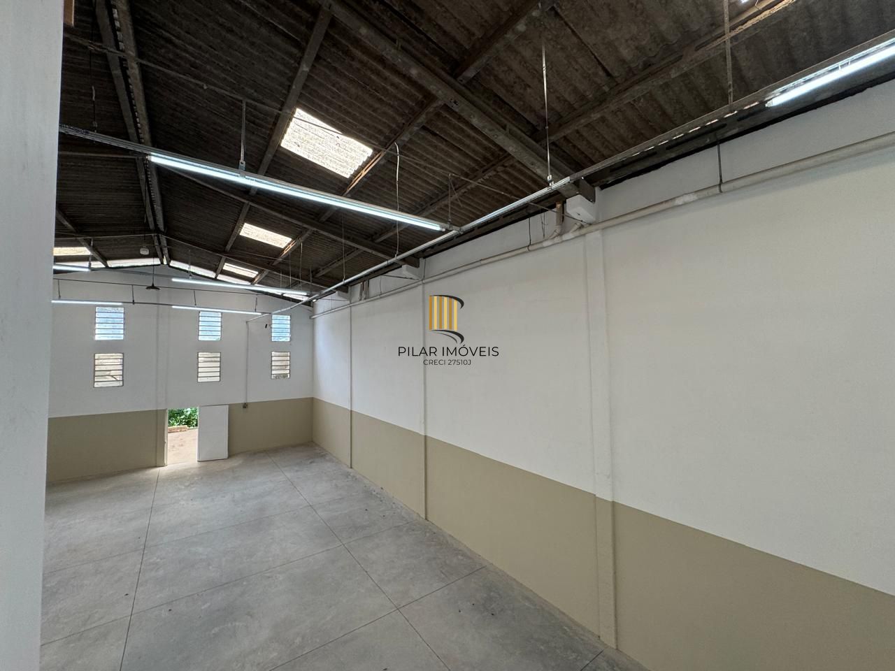 Oportunidade-Pavilhão Reformado na Vila Nova,100m da Av. Vicente Monteggia-500m²