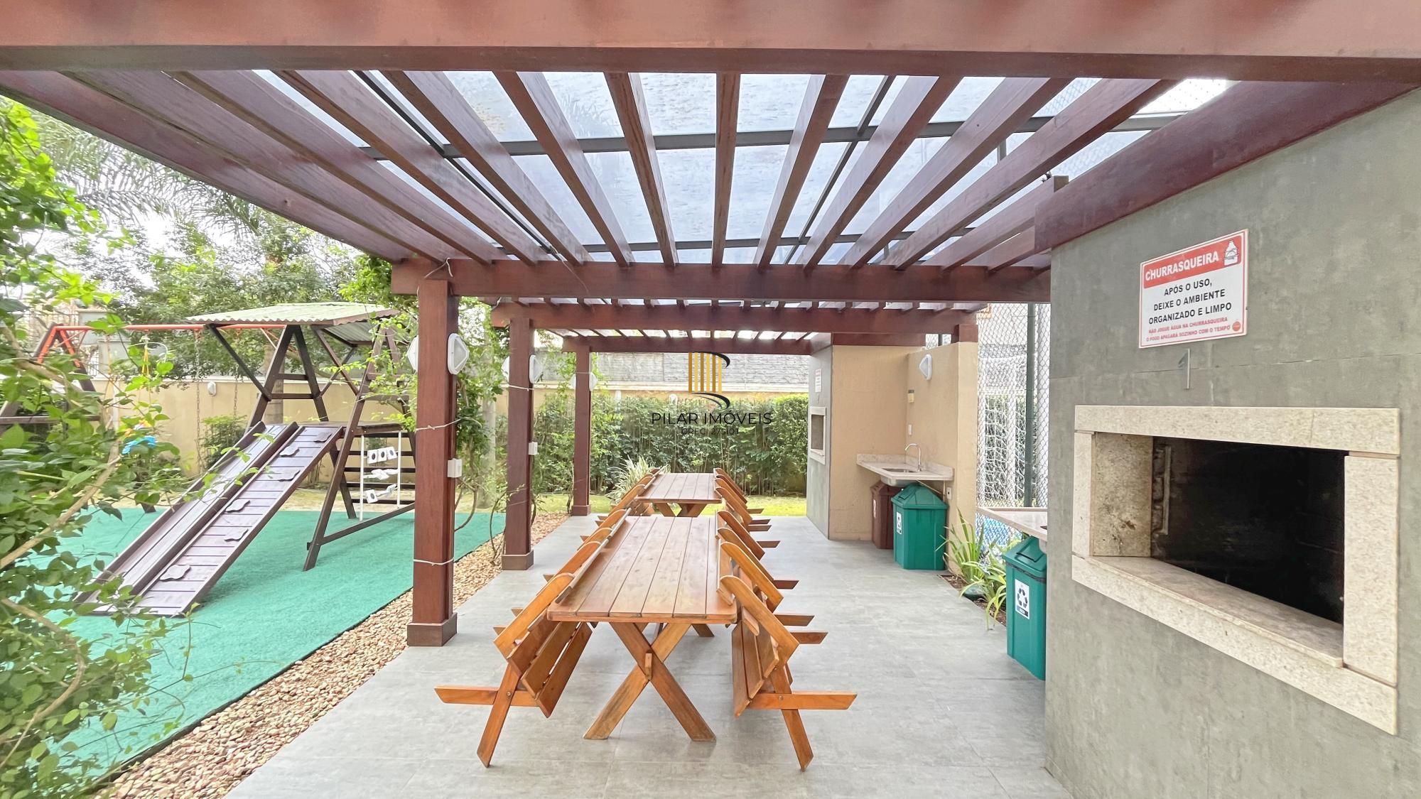 Apartamento em Porto Alegre, no bairro Tristeza, com 2 dormitório(s), e 2 banhei