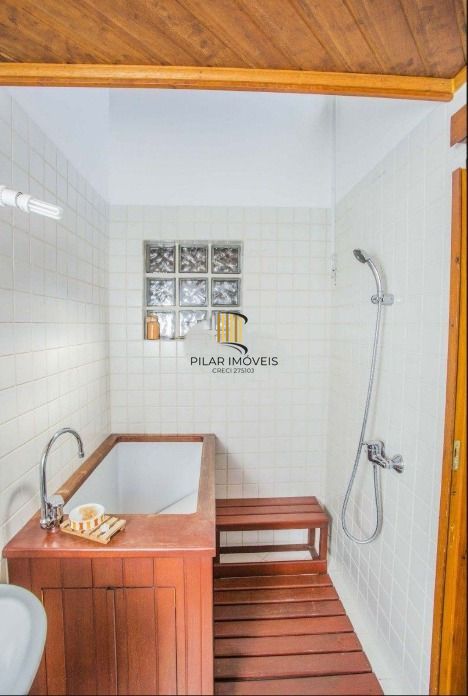 Casa de Condomínio 3 dormitórios no bairro Nonoai