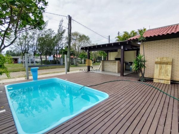 Casa 5 dormitórios à venda Zona Norte Capão da Canoa/RS