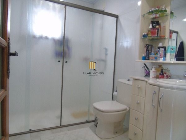 Casa para Venda - 306.3m², 3 dormitórios, sendo 1 suites, 2 vagas - Urubatã