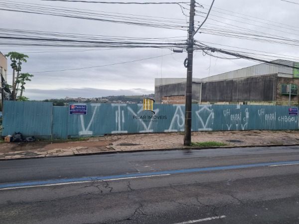 Terreno em Porto Alegre, no bairro Nonoai, à venda.