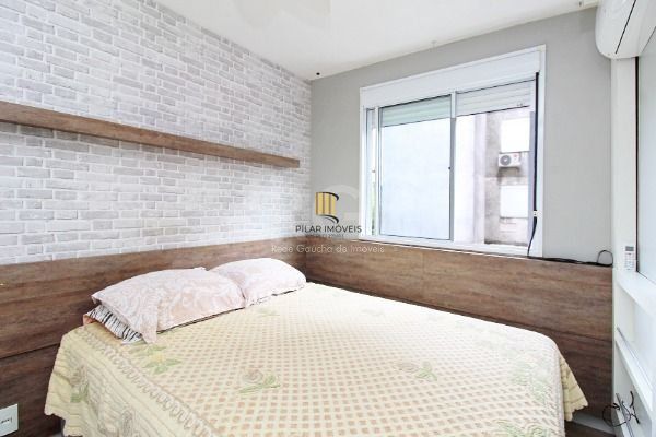 Apartamento em Porto Alegre, no bairro Cavalhada, com 2 dormitório(s), e 2 banhe