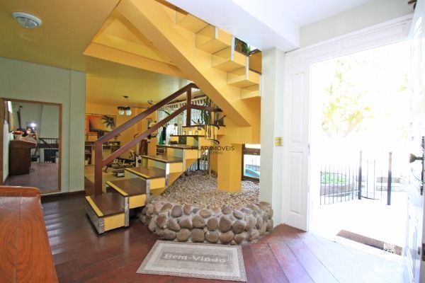 Casa para Venda - 200m², 3 dormitórios, sendo 1 suites, 4 vagas - Ipanema