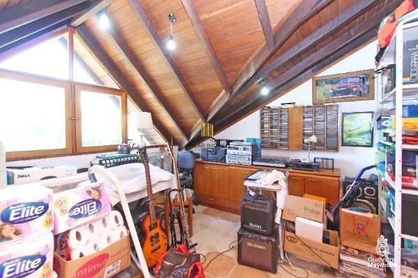 Casa Condominio para Venda - 181.84m², 3 dormitórios, sendo 1 suites, 4 vagas - 