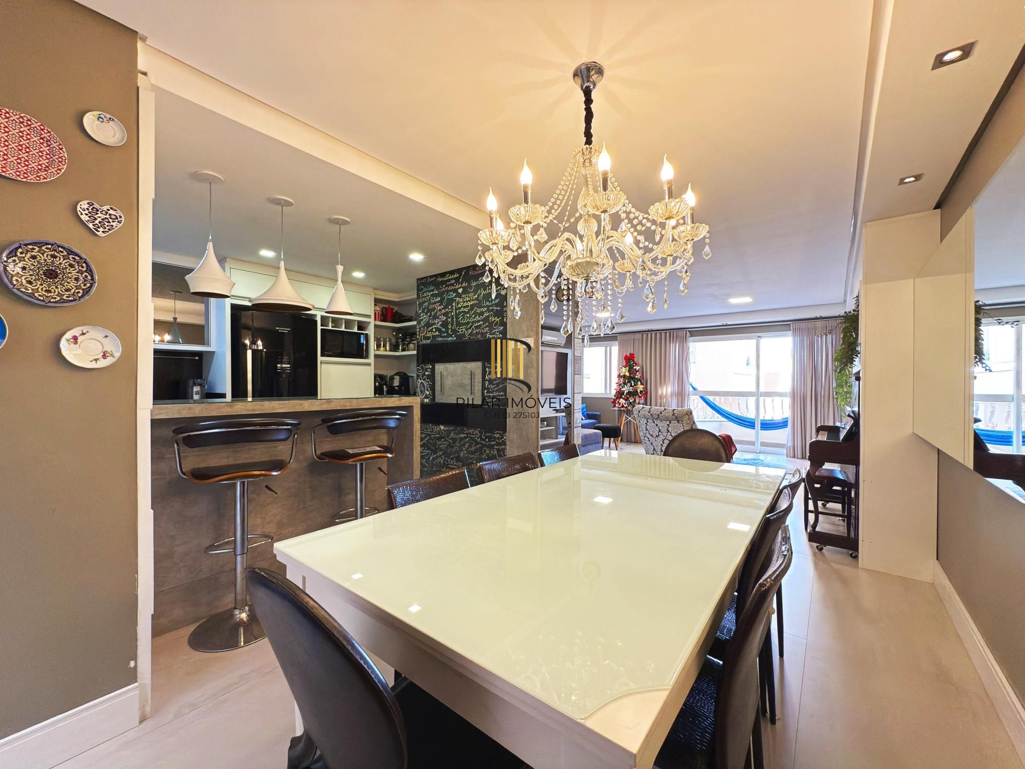 Casa de Condomínio 3 dormitórios no bairro Pedra Redonda