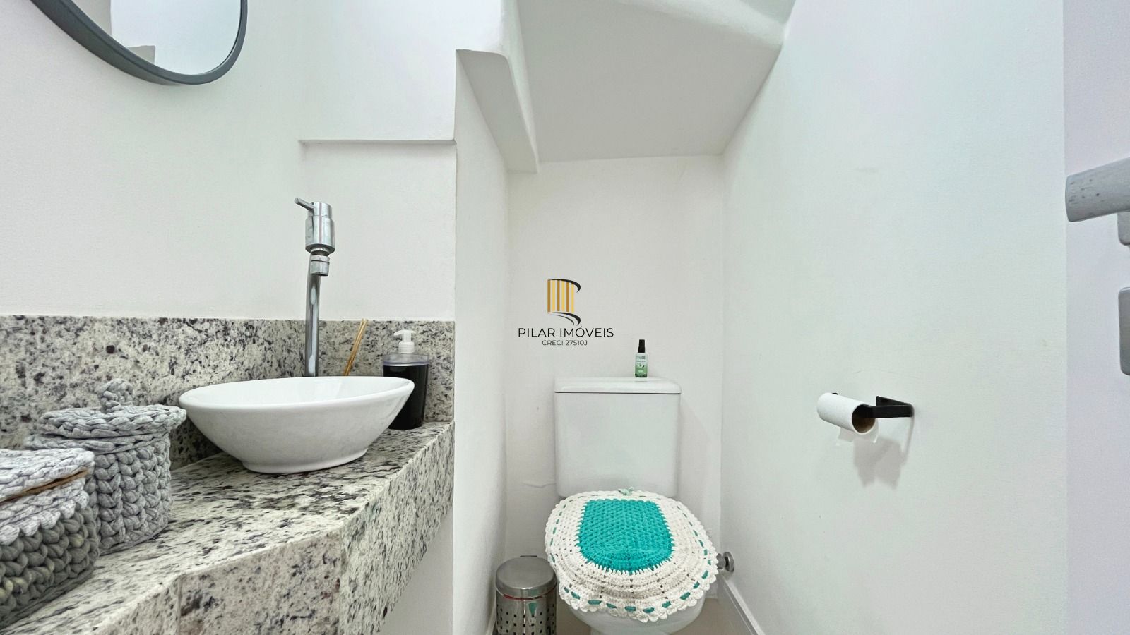 Casa de Condomínio 3 dormitórios no bairro Hípica