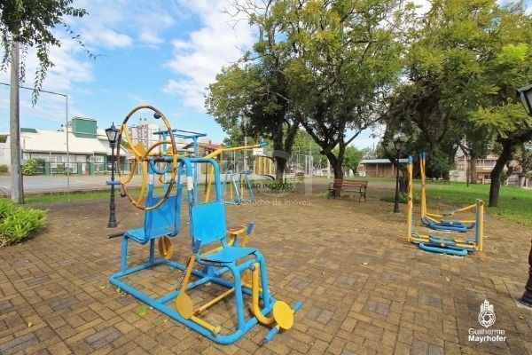 Casa Condominio para Venda - 150m², 4 dormitórios, sendo 1 suites, 2 vagas - Cri