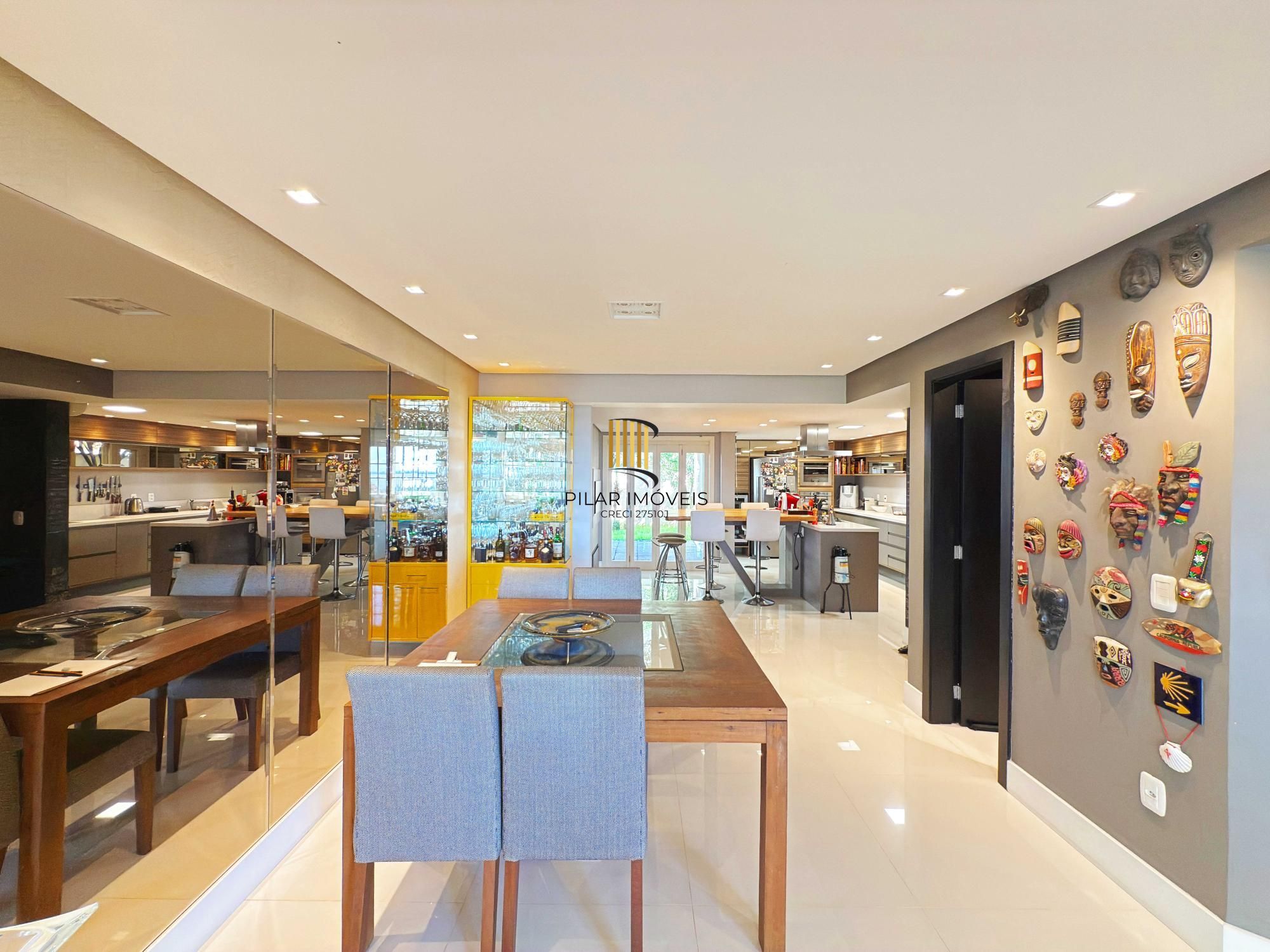 Casa de Condomínio 3 dormitórios no bairro Tristeza