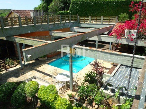 Casa para Venda - 700m², 4 dormitórios, sendo 4 suites, 6 vagas - Vila Conceição