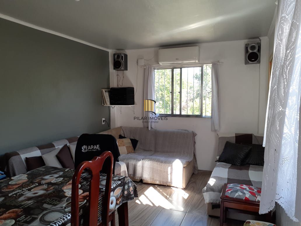 Ótima casa com 4 dormitórios no bairro Partenon.