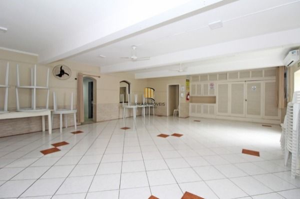 Apartamento para Venda - 69m², 3 dormitórios, Camaquã