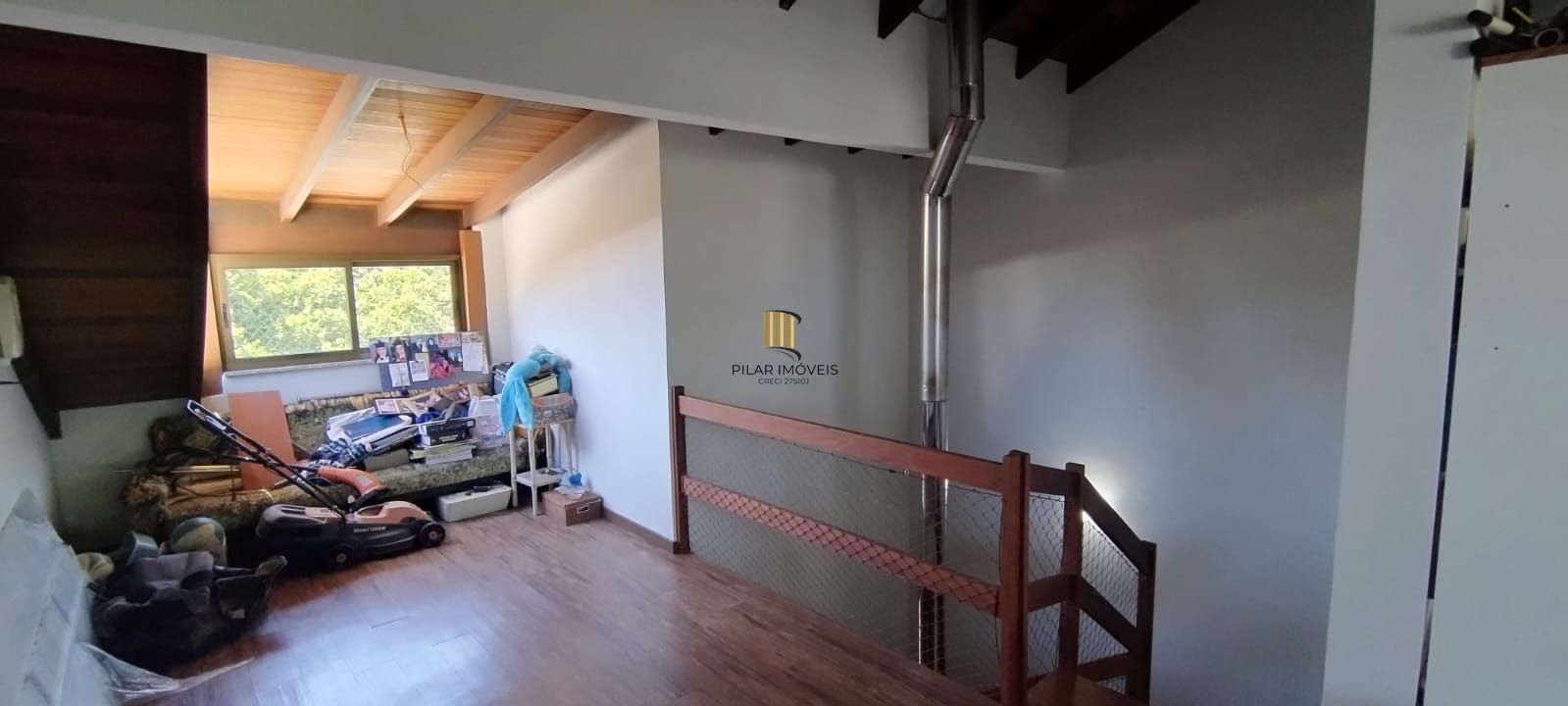 Linda Residência com 3 dormitórios, sendo 1 suíte á venda no Imperial Parque.