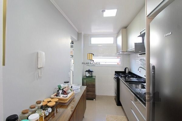 Apartamento em Porto Alegre, no bairro Medianeira, com 3 dormitório(s), e 3 banh