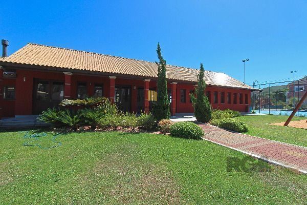Casa Condominio em Porto Alegre, no bairro Hípica, com 3 dormitório(s), e 3 banh