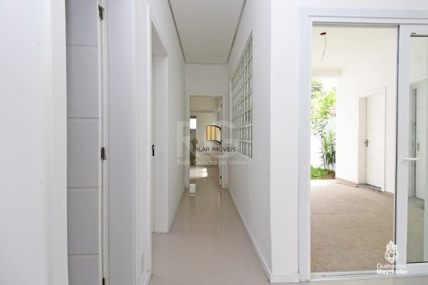 Casa para Venda - 267.6m², 3 dormitórios, sendo 1 suites, 3 vagas - Vila Conceiç