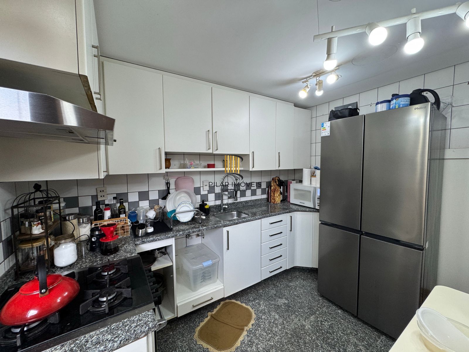 Casa do Condomínio Ilha de Majorca- Bairro Tristeza - 4D - 232 m²