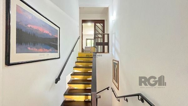 Casa 4 dormitórios à venda Camaquã Porto Alegre/RS