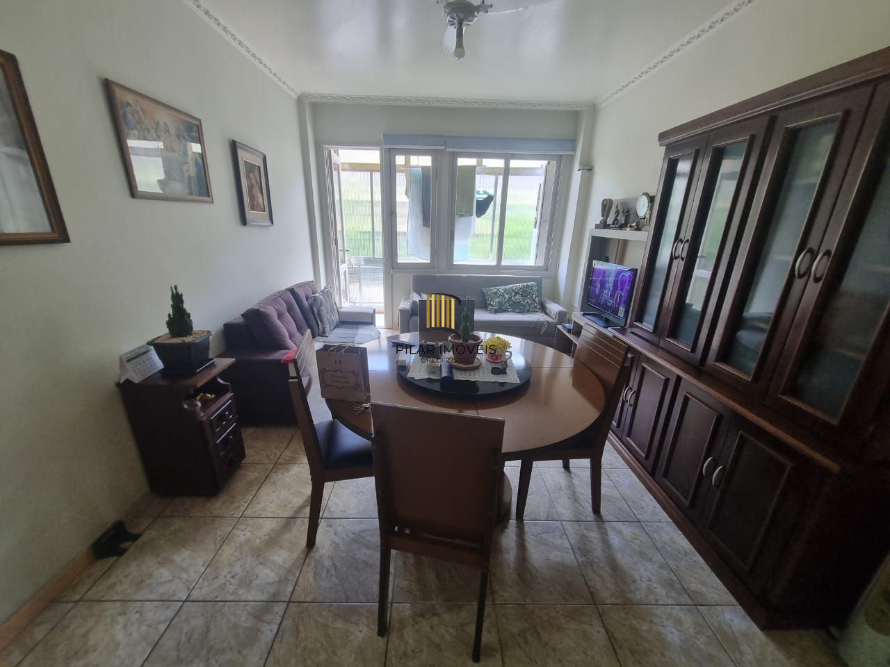 Amplo apartamento, em localização privilegiada no Bom Fim.