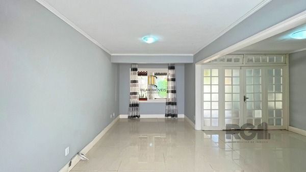 Casa Condominio em Porto Alegre, no bairro Cavalhada, com 2 dormitório(s), à ven