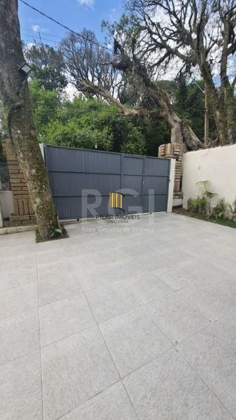 Casa para Venda - 90m², 4 dormitórios, 2 vagas - Belém Novo