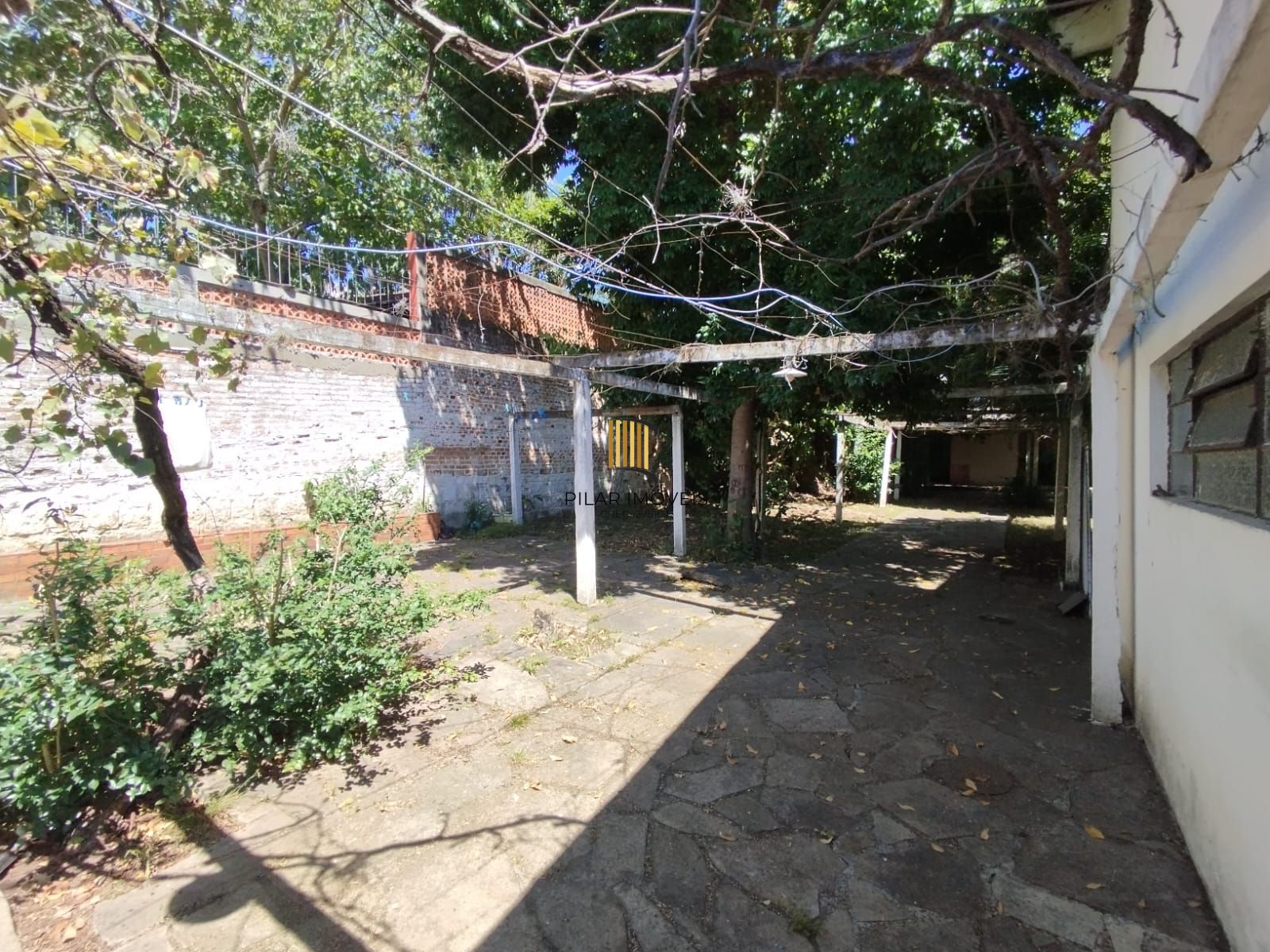 Casa 3 dormitórios no bairro Tristeza