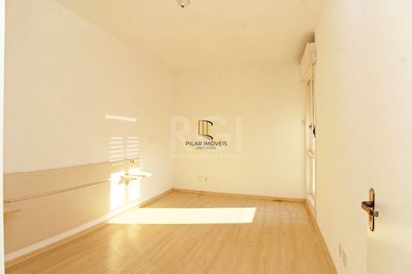 Apartamento para Venda - 110m², 4 dormitórios, sendo 1 suites, 4 vagas - Ipanema