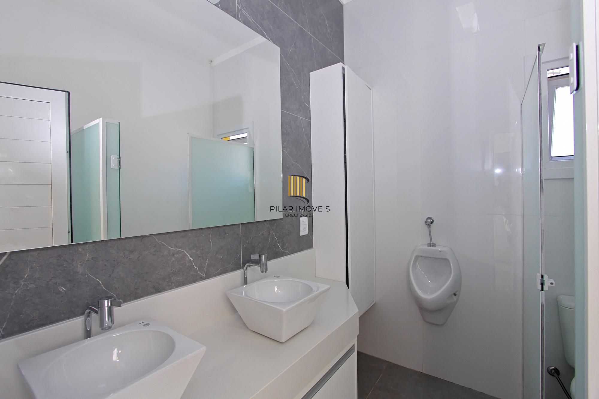 Casa Condominio em Porto Alegre, no bairro Campo Novo, com 3 dormitório(s), e 3 