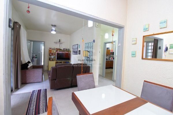 Casa para Venda - 429m², 5 dormitórios, sendo 1 suites, 3 vagas - Ipanema