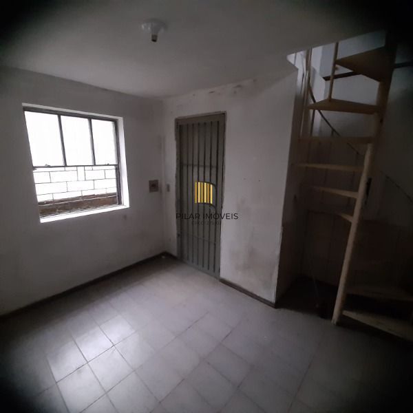 Casa Condominio em Porto Alegre, no bairro Hípica, com 1 dormitório(s), e 1 banh