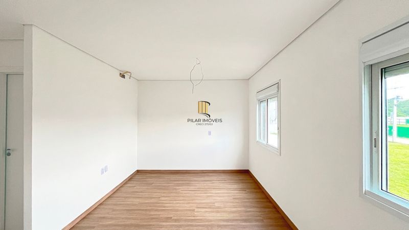 Casa Condominio em Porto Alegre, no bairro Campo Novo, com 3 dormitório(s), e 3 