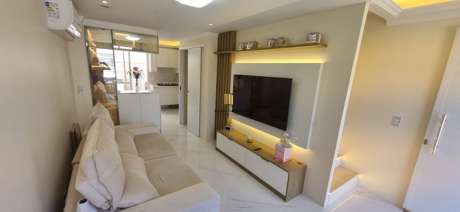 Ótimo sobrado em condomínio fechado com 2 dormitórios á venda bairro Vila Nova