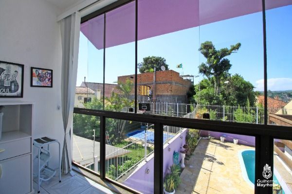 Casa para Venda - 205m², 3 dormitórios, sendo 1 suites, 2 vagas - Altos Do Ipê