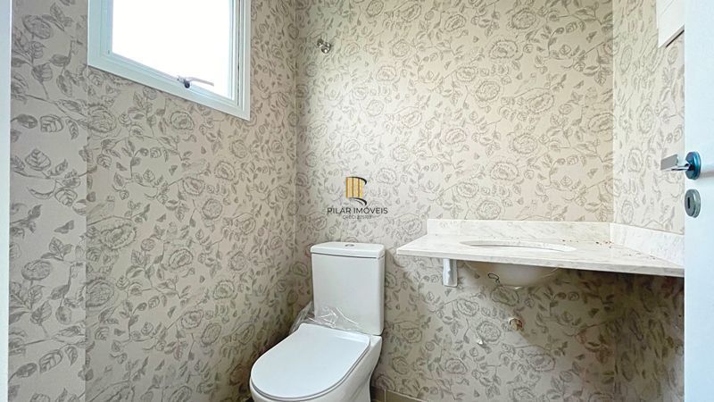 Casa Condominio em Porto Alegre, no bairro Campo Novo, com 3 dormitório(s), e 3 